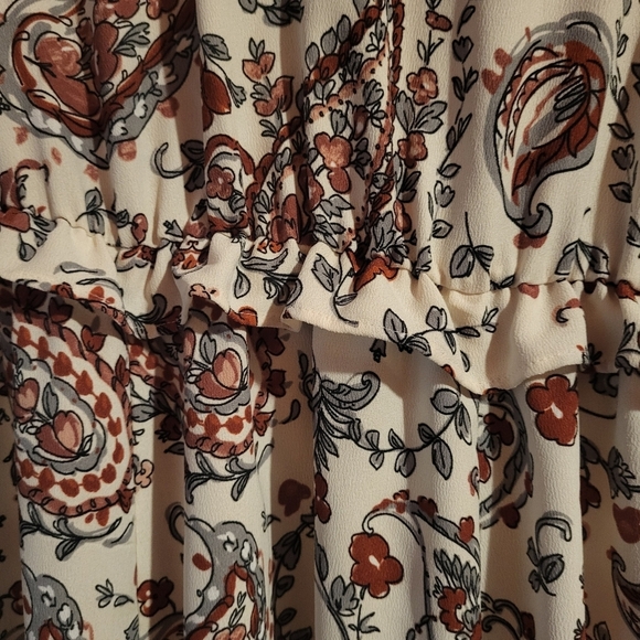 Banana Republic V-Neck Tie Ruffled Long Sleeve Paisley Peasant Midi Dress 8 - Picture 9 of 10